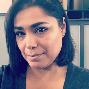 Meet your Posher, Yolanda